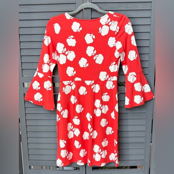Boden Red and White Floral Dress with Bell Sleeves Size 4 - Picture 2 of 7